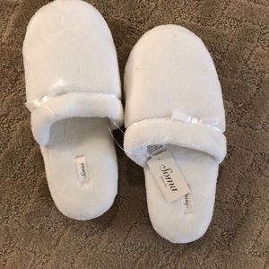 Soma house slippers
